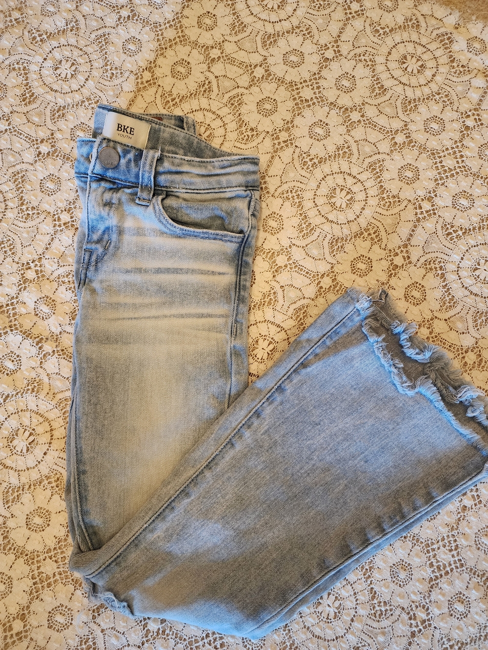 BKE Light Blue Frayed Hem Jeans Girls 8 Short